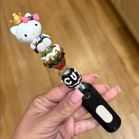 CUSTOM Box Cutter - Picture 1 of 5